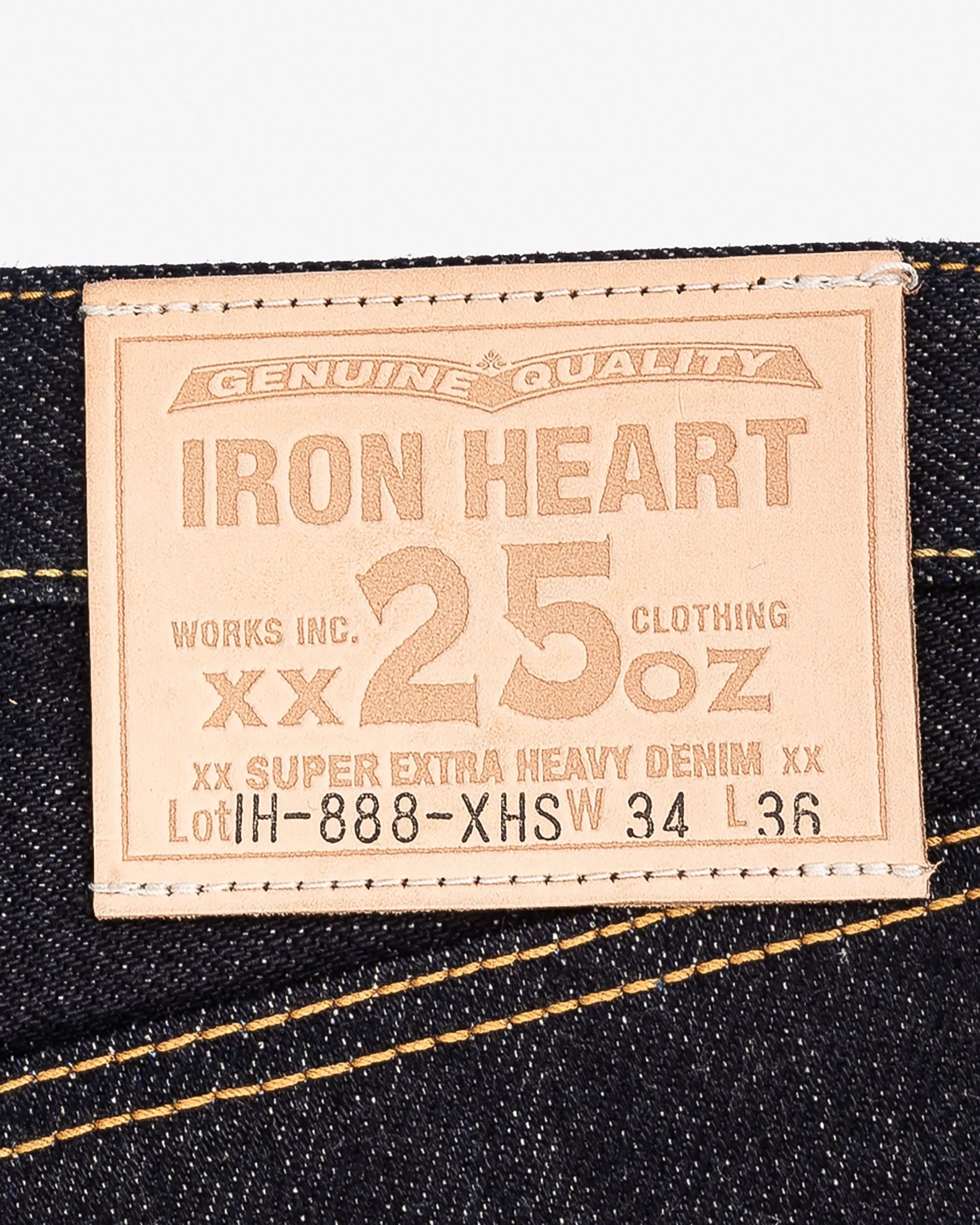 25oz Selvedge Denim Relaxed Tapered Cut Jeans - Indigo