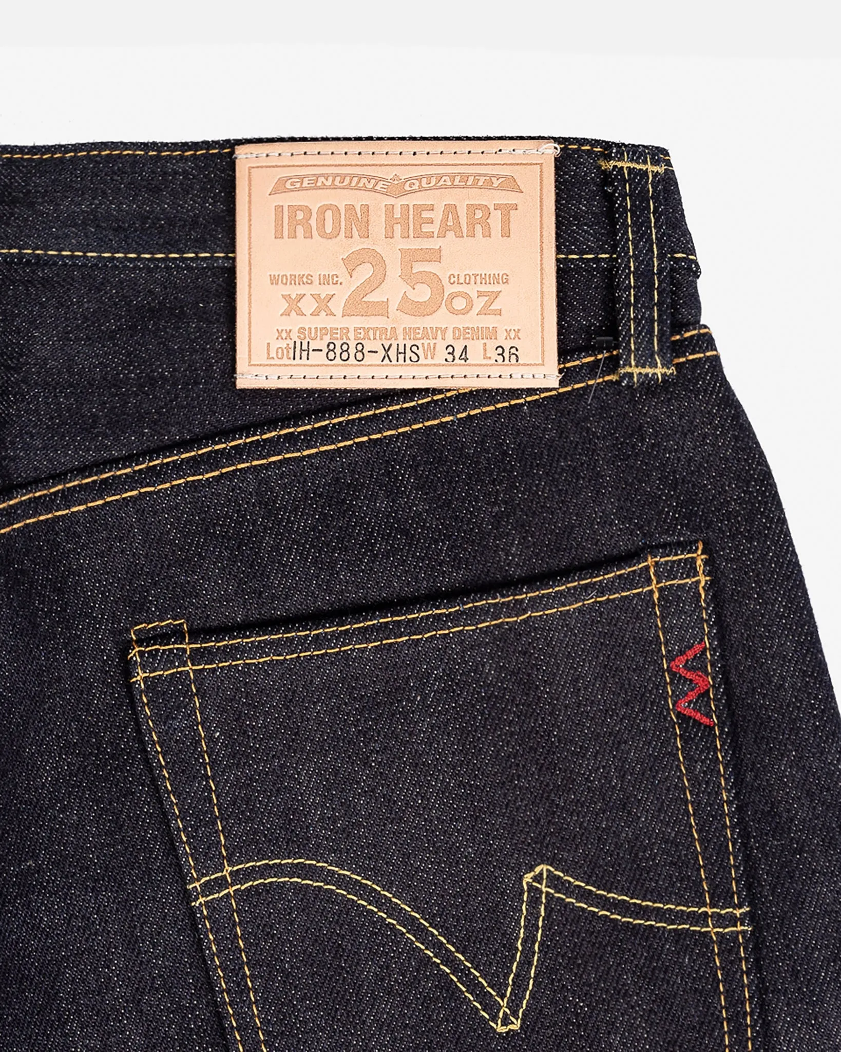 25oz Selvedge Denim Relaxed Tapered Cut Jeans - Indigo
