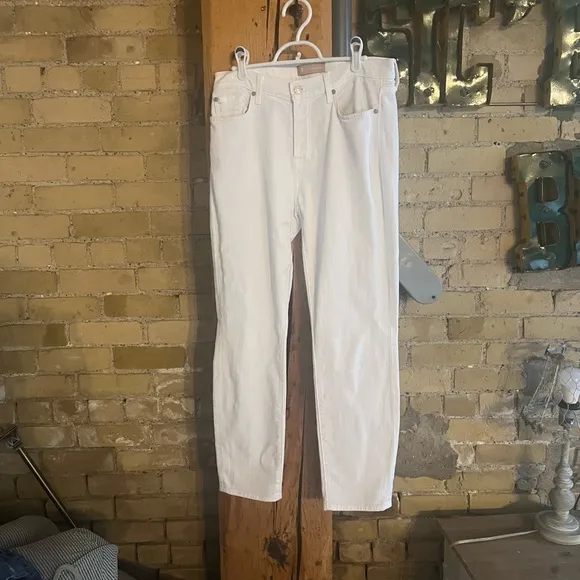 7 For All Mankind Josefina Slim Boyfriend Jean in White