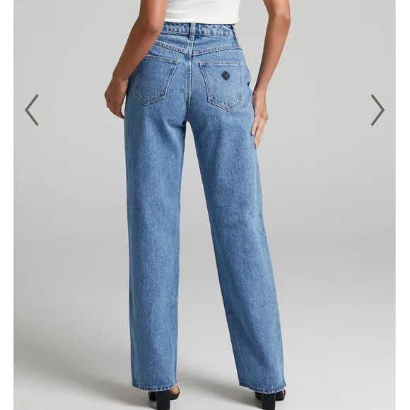Abrand A Carrie Jean in Katie Organic Jeans High Rise Medium Blue 29