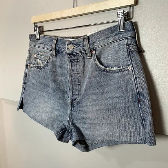 Aritzia Denim ForumThe Ex Boyfriend Hi-Rise Micro Jean Shorts in Women's Size 26