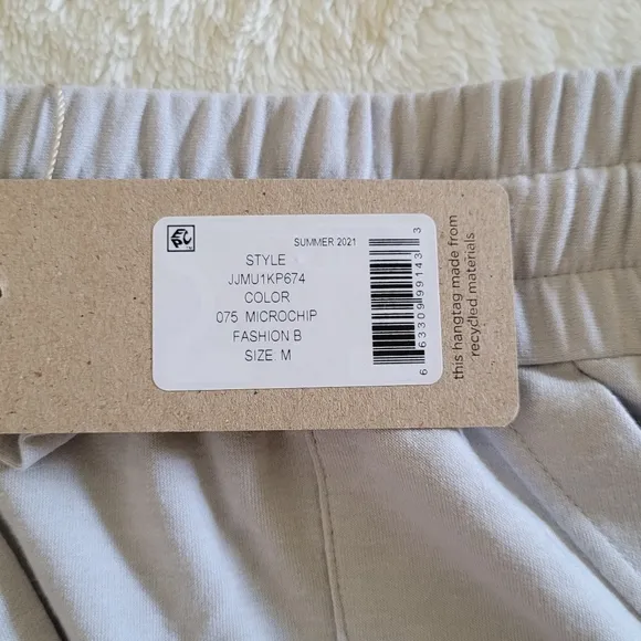 b new york🗽Soft Slouchy Shorts - NWT