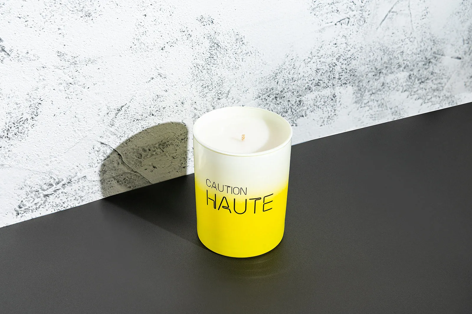 Caution HAUTE