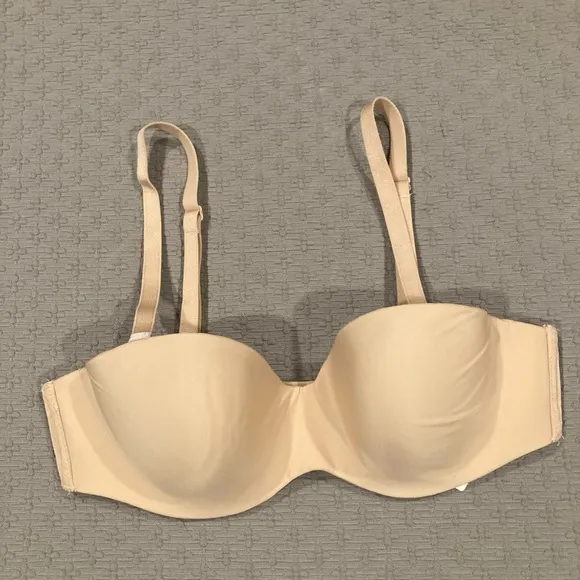 Chantelle Absolute Invisible Smooth Strapless Bra 34A