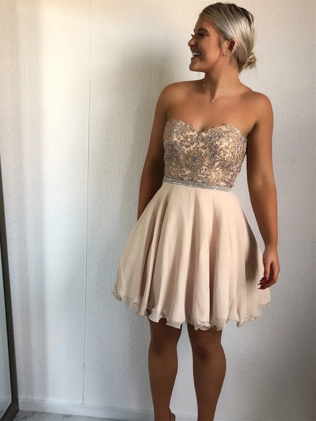 Charming Sweetheart Lace Beaded Short Cheap Homecoming Dresses Online, CM581