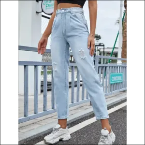Chic Distressed Straight Jeans: Flaunt your Fabulousness with Style! 💥👖