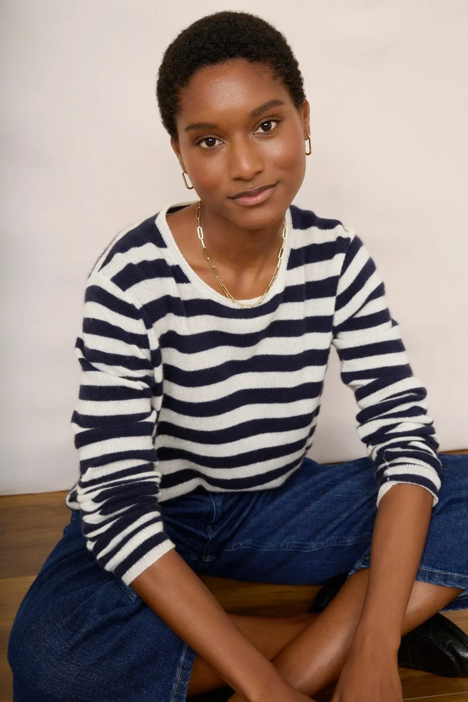Chrissie Cashmere Jumper - Ecru/Midnight Stripe