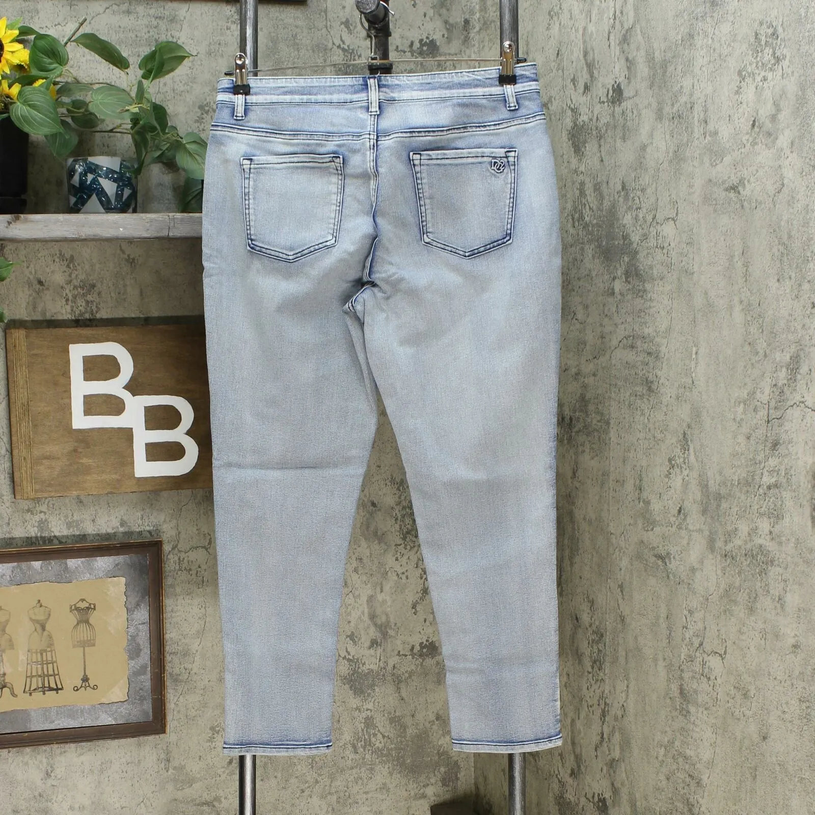 DG2 by Diane Gilman Women's Petite Sorbet Denim Pull On Skinny Jeans