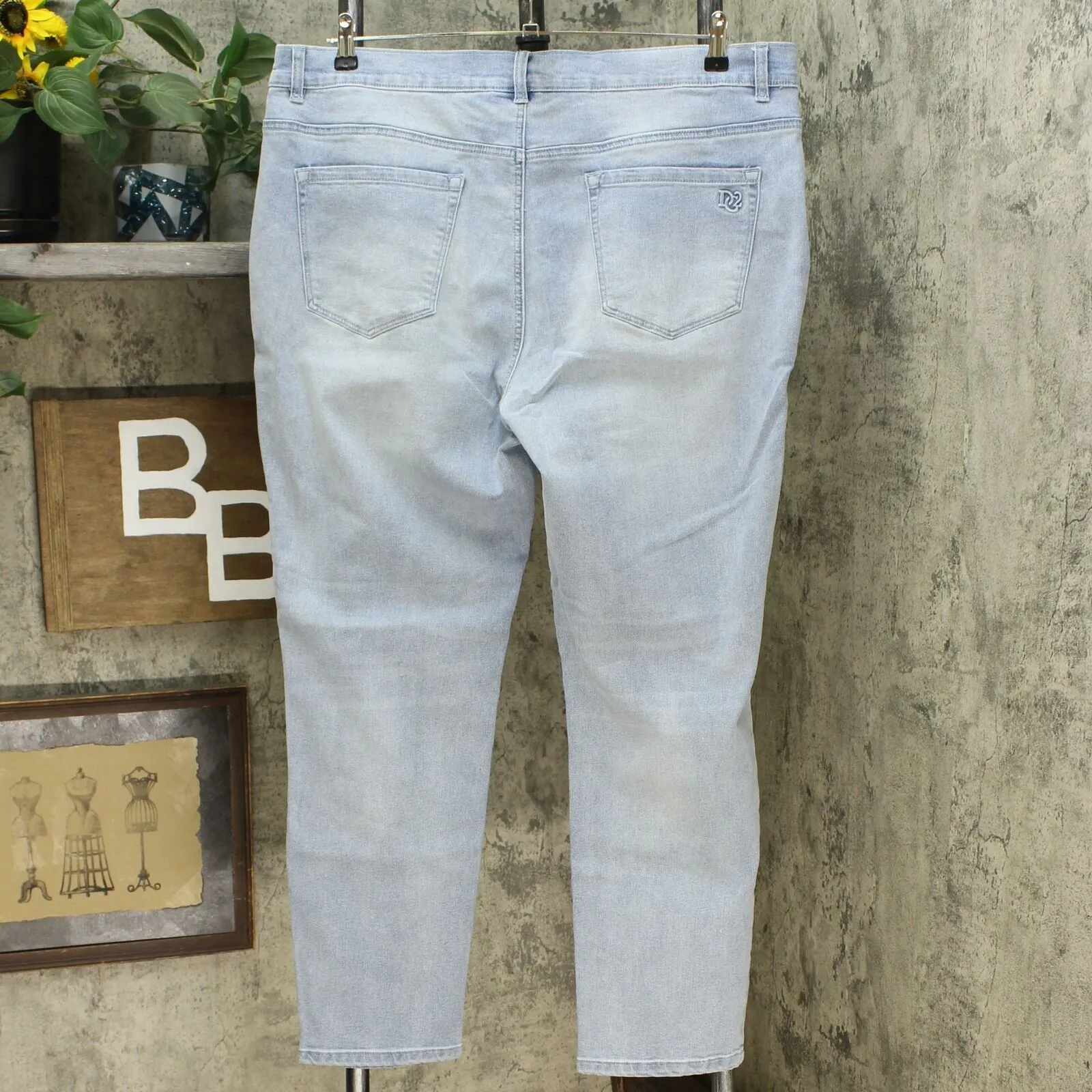 DG2 by Diane Gilman Women's Plus Size Stretch Artwork Slim Leg Jeans