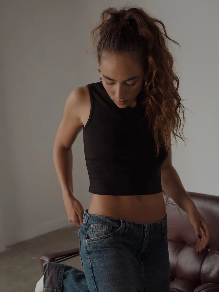 DROP NECK CROP TOP  - BLACK