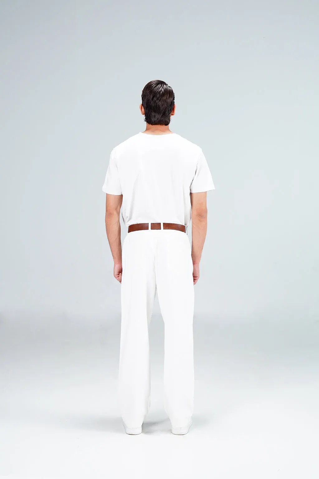 Easy White Classic Pant