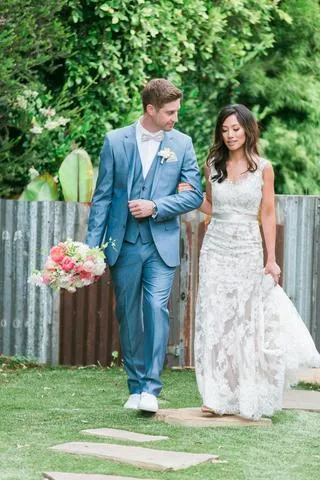 Elegant Sheath V Neck Backless White Lace Wedding Dresses with Train, QB0815