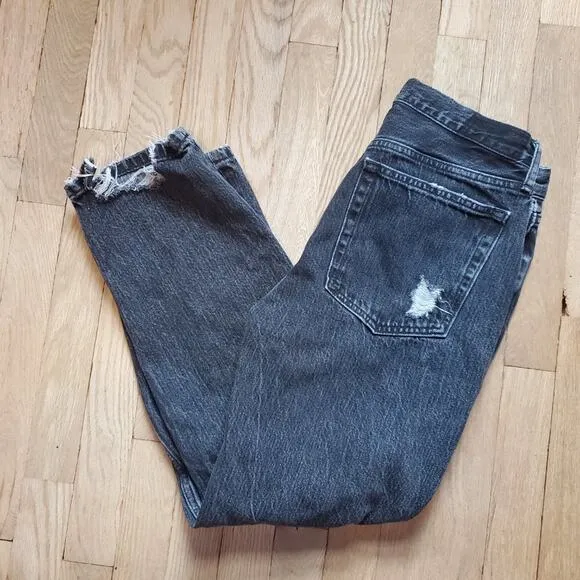 ETICA RHEA MIDRISE STRAIGHT CROP SMOKEY MOUNTAIN DISTRESSED BLACK DENIM JEANS