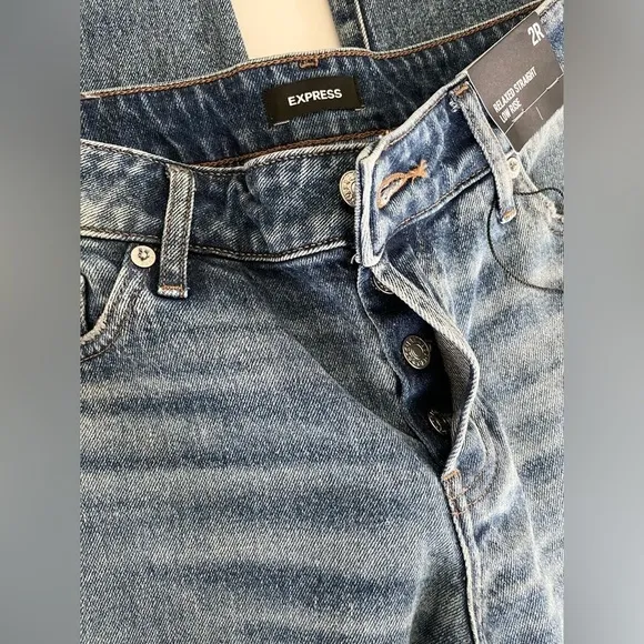 Express Relaxed Straight Leg Low Rise Distress Ripped Blue Jeans Women’s size 2R