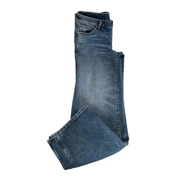 Express Relaxed Straight Leg Low Rise Distress Ripped Blue Jeans Women’s size 2R