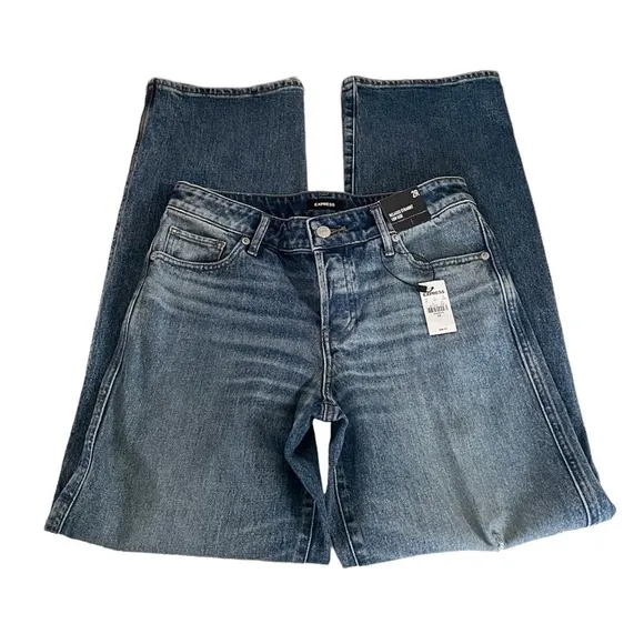 Express Relaxed Straight Leg Low Rise Distress Ripped Blue Jeans Women’s size 2R