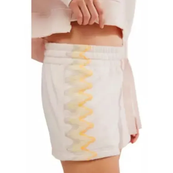 FP Movement Feeling Wavy shorts  Size medium.