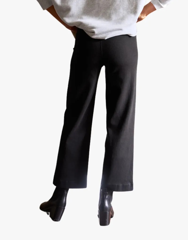 Frank & Eileen Westport Illusion Wide Leg Pull On Jeans in Black (Italian Dream Denim)