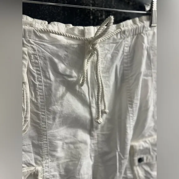 Free People Moon Bay Parachute Shorts ~ Size Large ~ NWOT