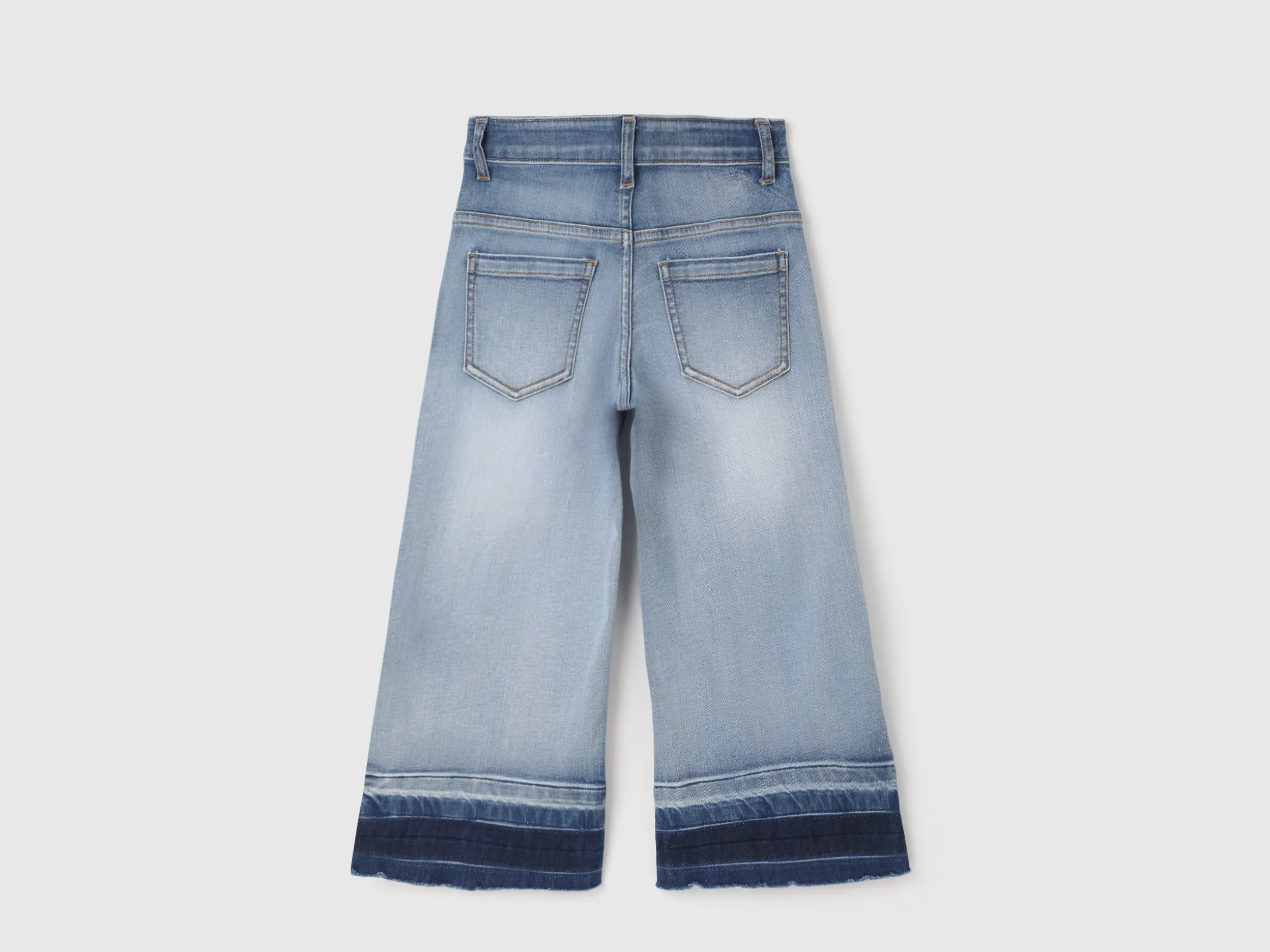 Girl's Solid Regular Fit Jeans