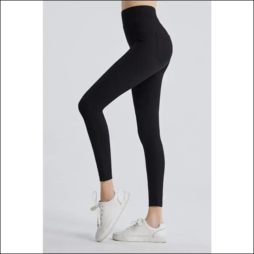High Waist Cropped Jeans: Because Fabulousness is a Full-time Job! 😂✨