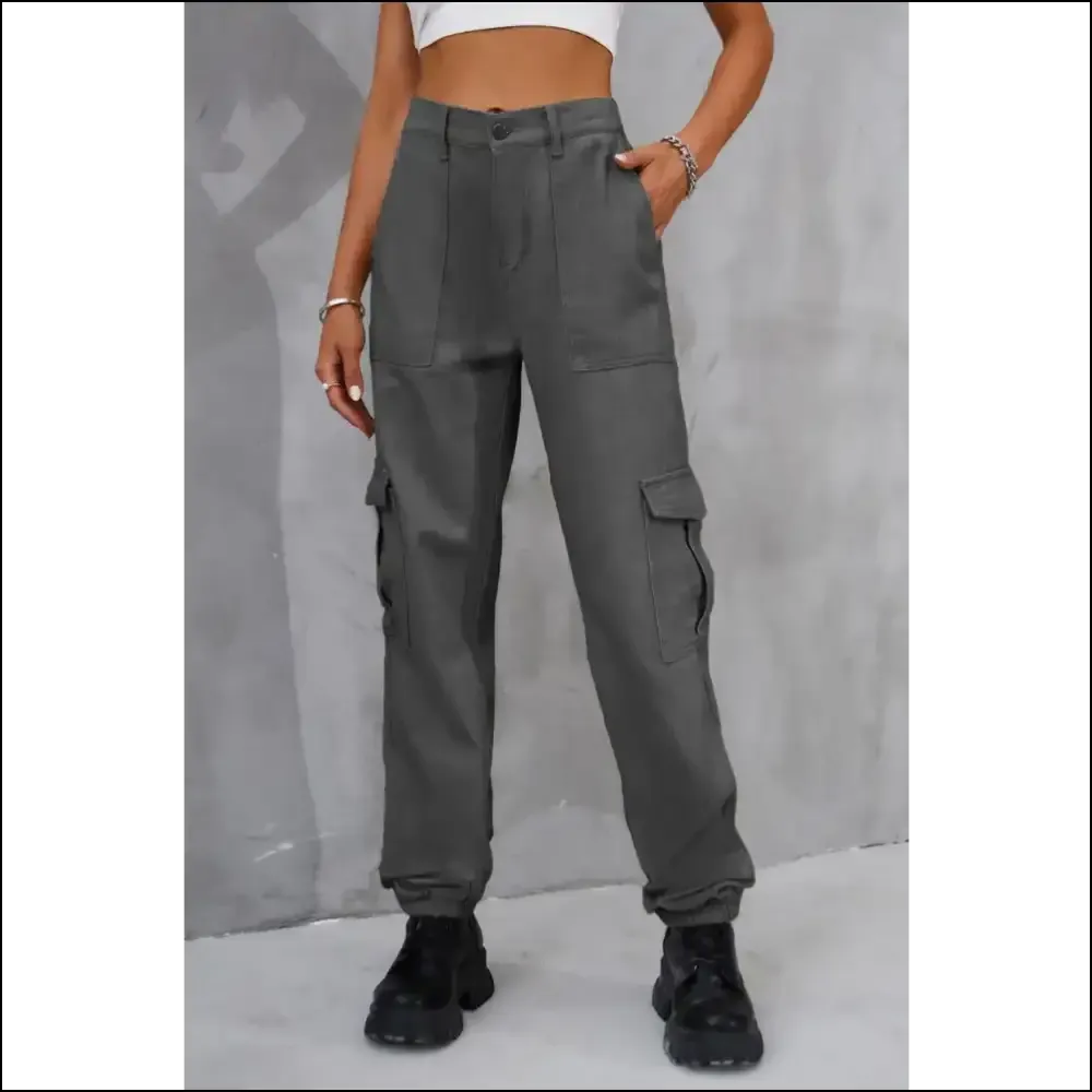 High Waist Jeans: Elevate your Style and Hide Snacks with Pockets!