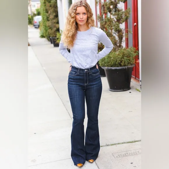 JUDY BLUE WOMEN'S HI WAIST RAW HEM  DARK WASH SUPER FLARE JEANS 5/27