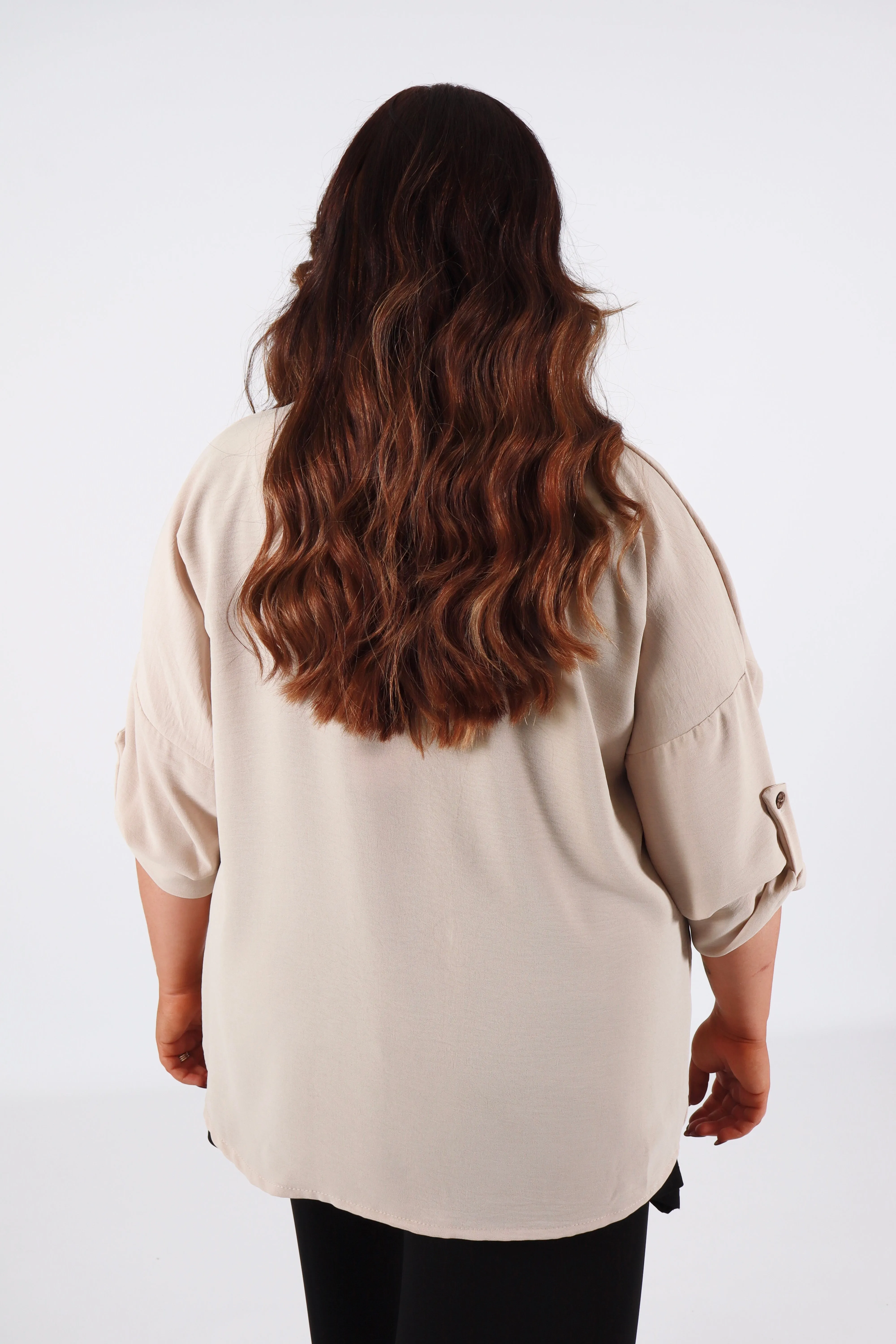 Lainey Cardigan in Beige