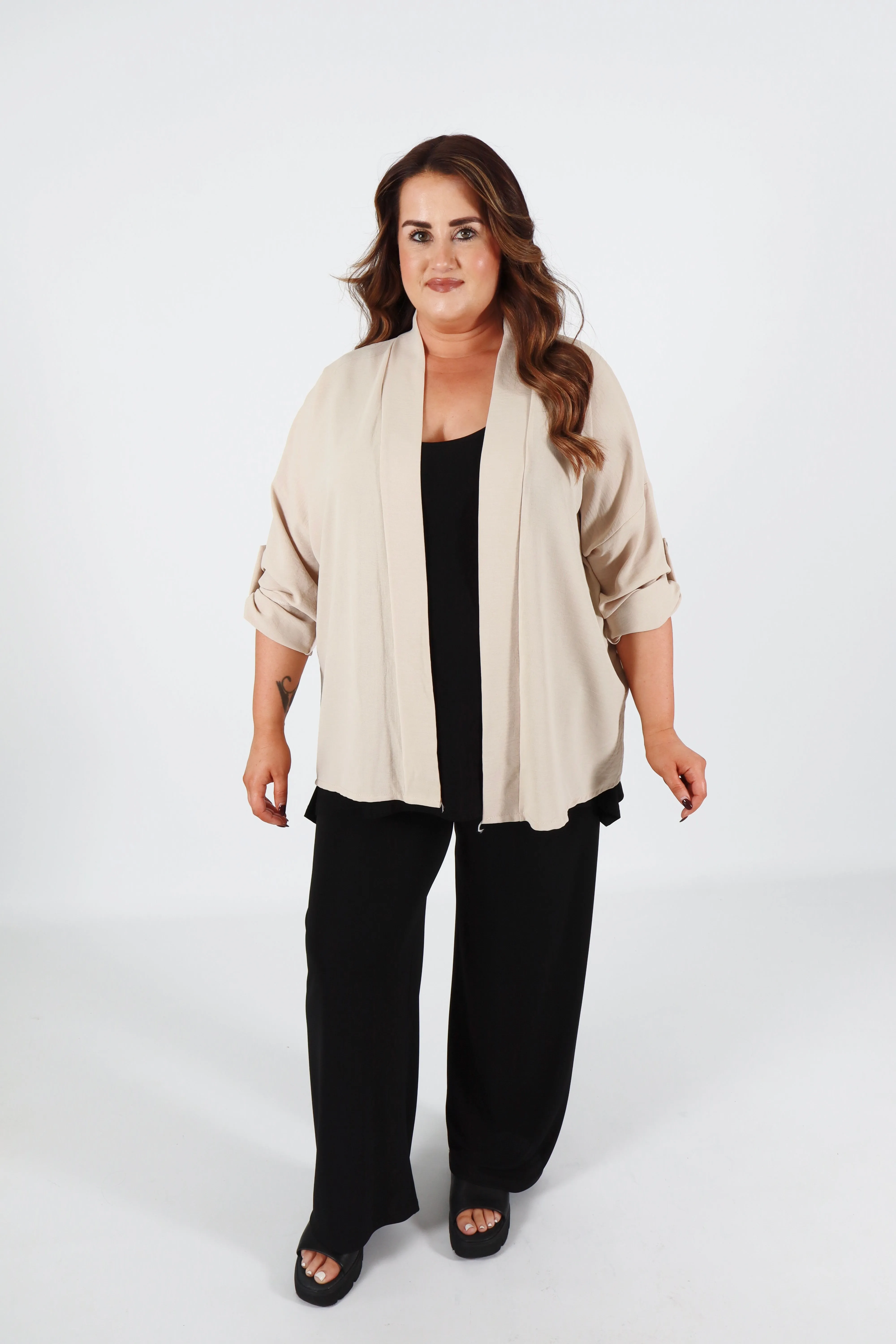 Lainey Cardigan in Beige