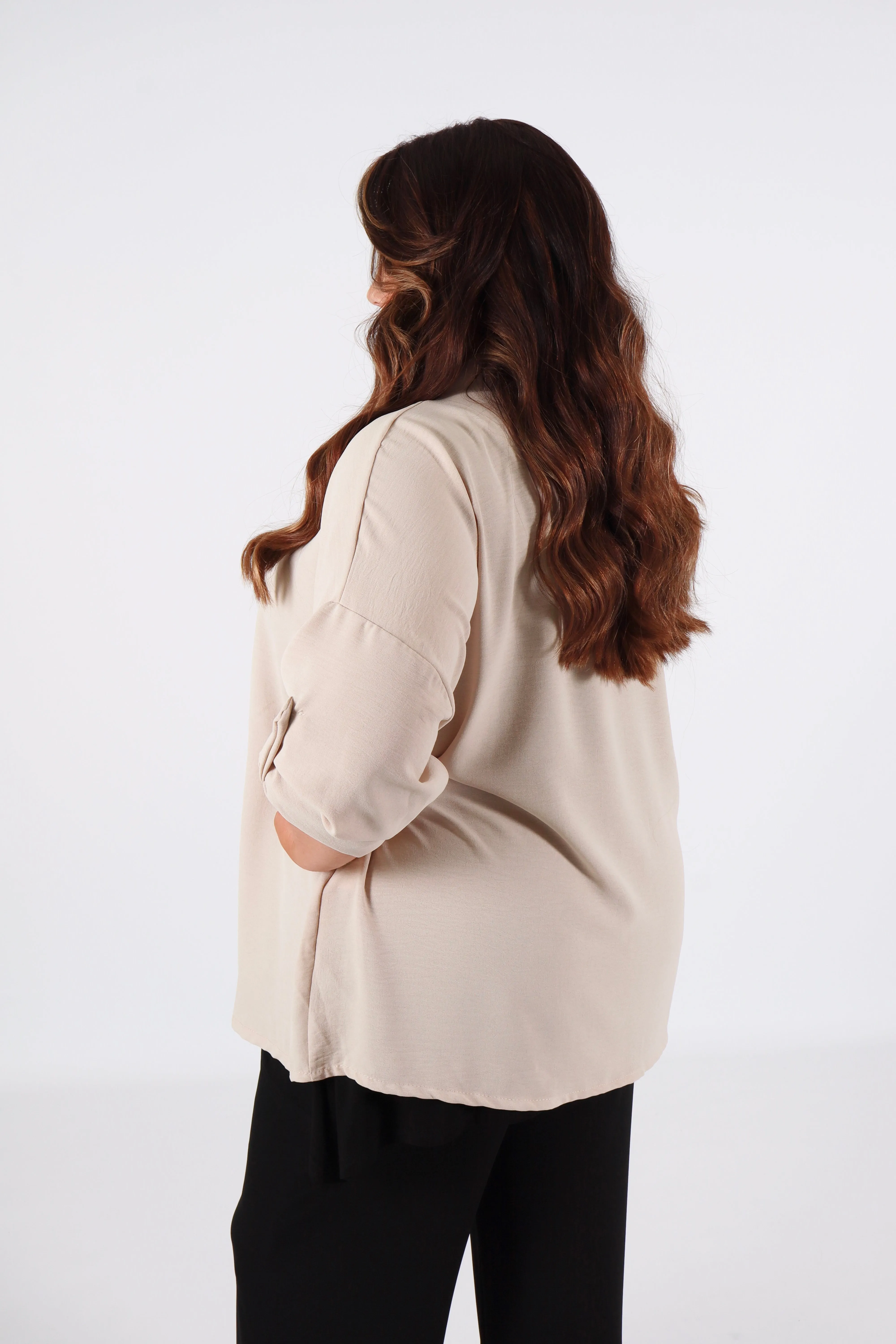Lainey Cardigan in Beige