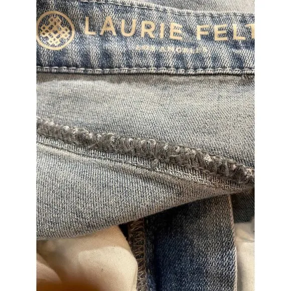 Laurie Felt Regular Forever Denim Relaxed Straight Jeans 22W (616)