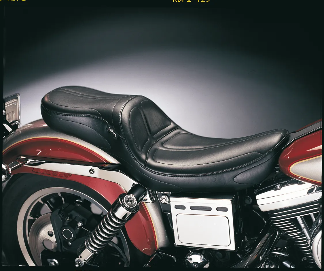 Le Pera LY-910S Maverick Smooth Seat