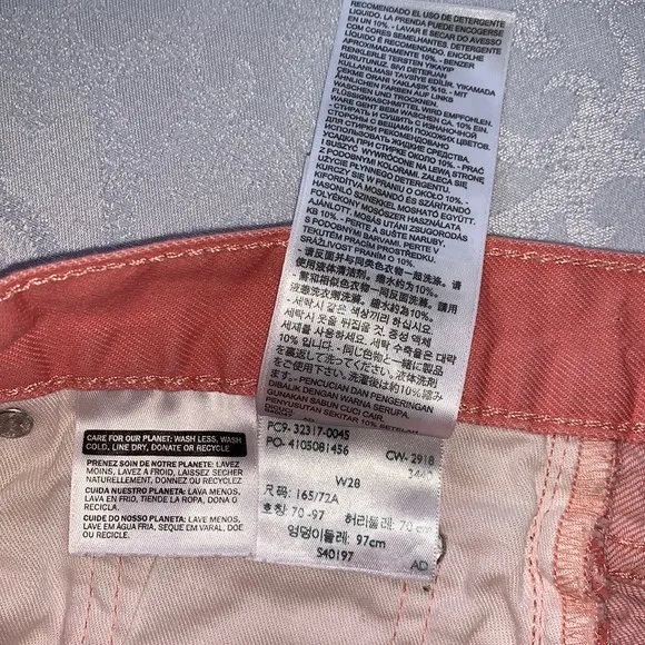 LEVI’S 501 WOMEN’S SHORTS MID RISE SIGNATURE BUTTON FLY NON-STRETCH SIZE…
