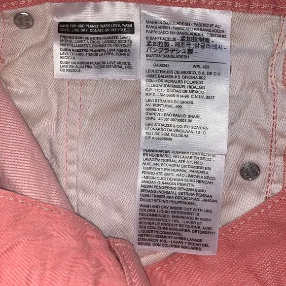 LEVI’S 501 WOMEN’S SHORTS MID RISE SIGNATURE BUTTON FLY NON-STRETCH SIZE…