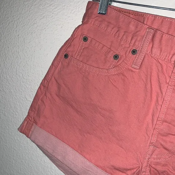 LEVI’S 501 WOMEN’S SHORTS MID RISE SIGNATURE BUTTON FLY NON-STRETCH SIZE…