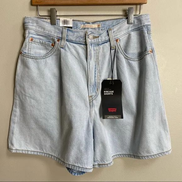 Levi's Friendly Reminder Pleated Ribcage Denim Shorts Size 30