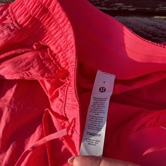Lululemon License to Train High-Rise Short 4&quot; glazed pink size‎ 4 NWT