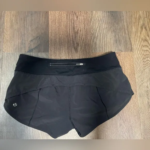 Lululemon‎