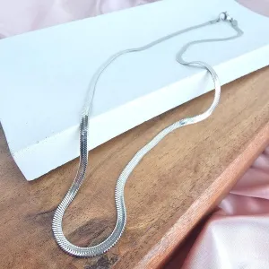 Luxe Silver Herringbone Chain - 18"