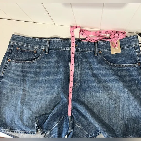 Madewell NWT Relaxed Mid-Length Denim Shorts Size 22W blue