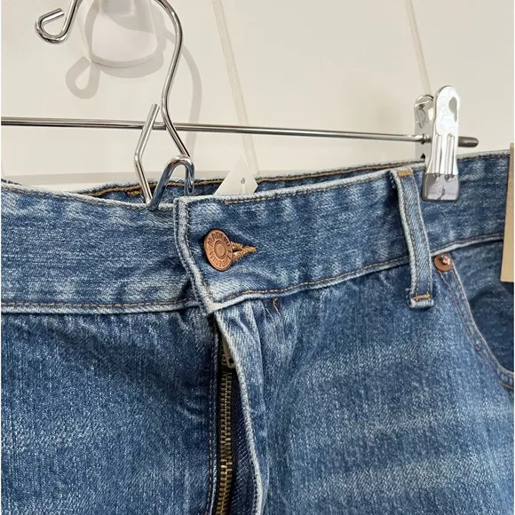 Madewell NWT Relaxed Mid-Length Denim Shorts Size 22W blue