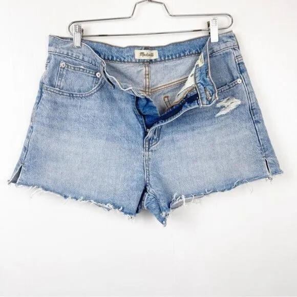 Madewell Relaxed Denim Shorts in Madera Wash: Side-Slit Edition DM5531 size 29