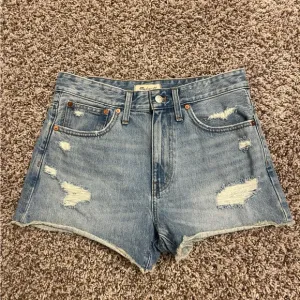 Madewell Relaxed Denim Shorts sz 27
