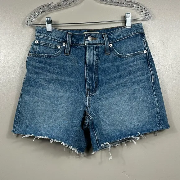 Madwell Relaxed Mid-Length Denim Shorts in Cranwood Wash Blue Size 25