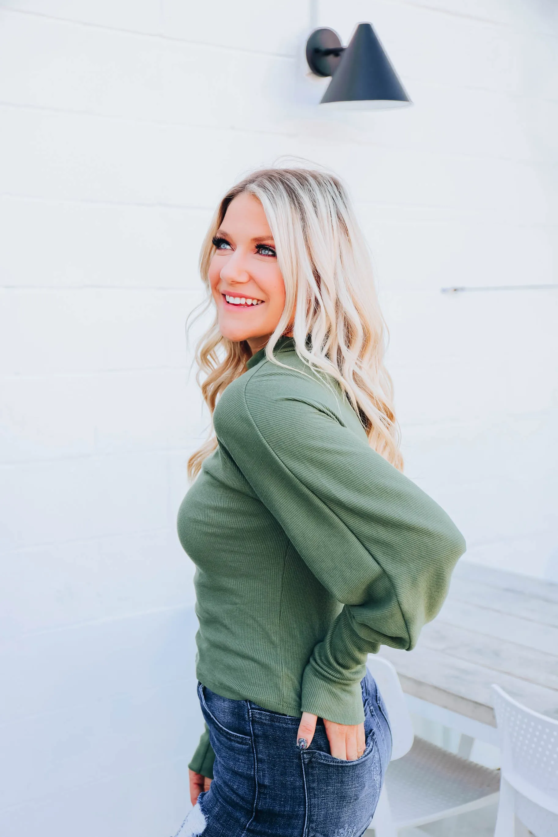 Mallory Mock Neck Crop Top - Olive