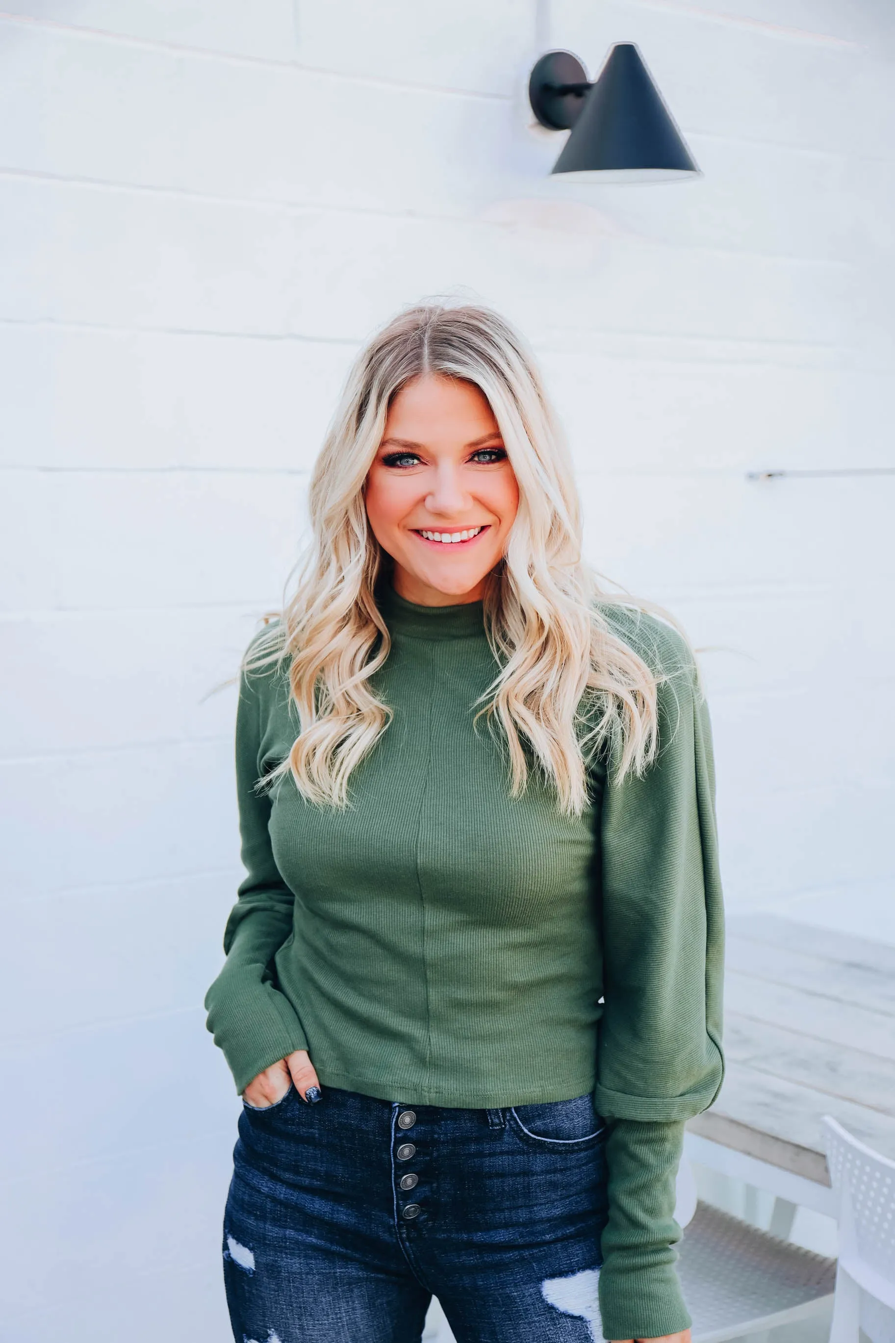 Mallory Mock Neck Crop Top - Olive