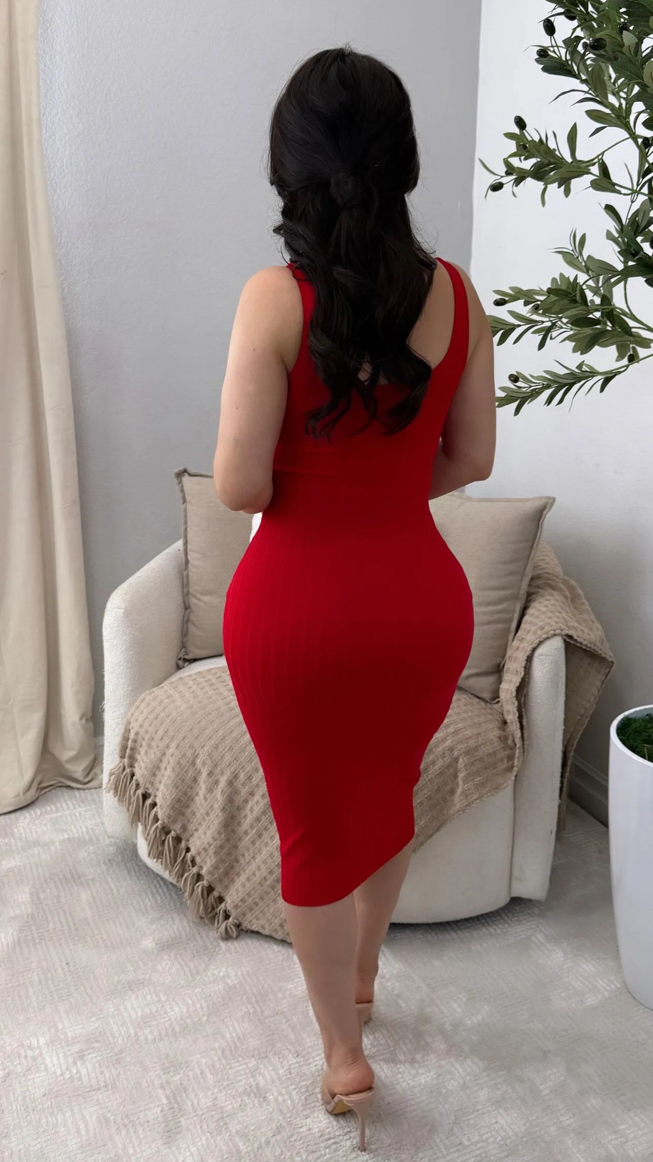 MELROSE RED DRESS