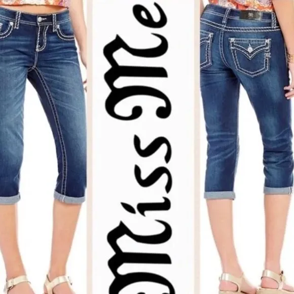 Miss Me Boyfriend Capri Size 29 Medium Wash Contrast Stitching Flap Pockets