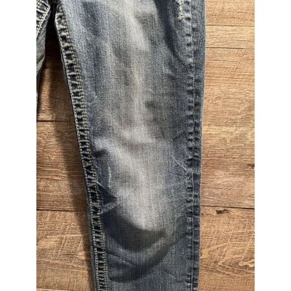 Miss Me Easy Capri Distressed Jeans Size 32