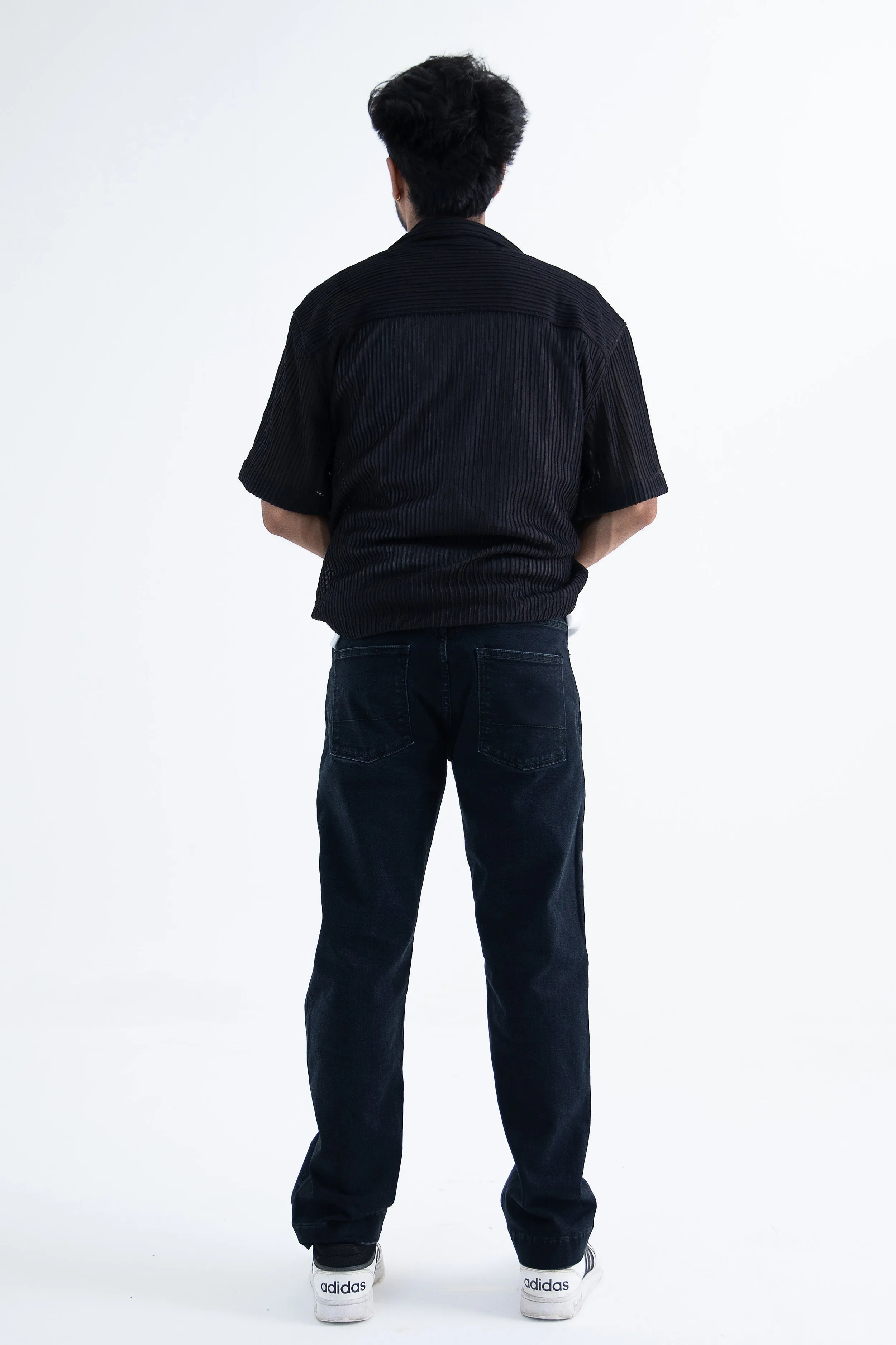 Move Easy Straight Jeans: Black